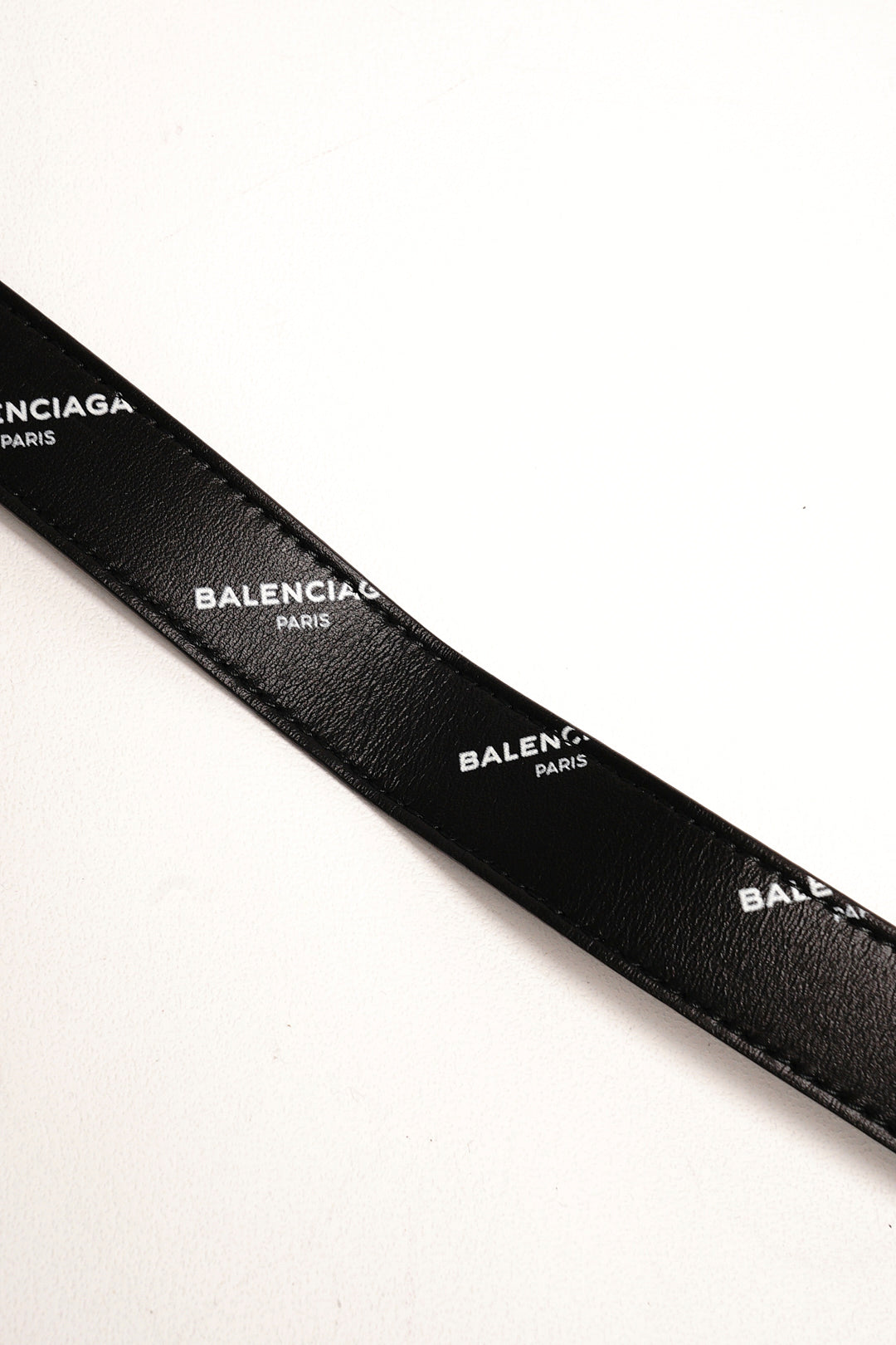 Balenciaga S City 機車包｜滿版英文logo(黑色）