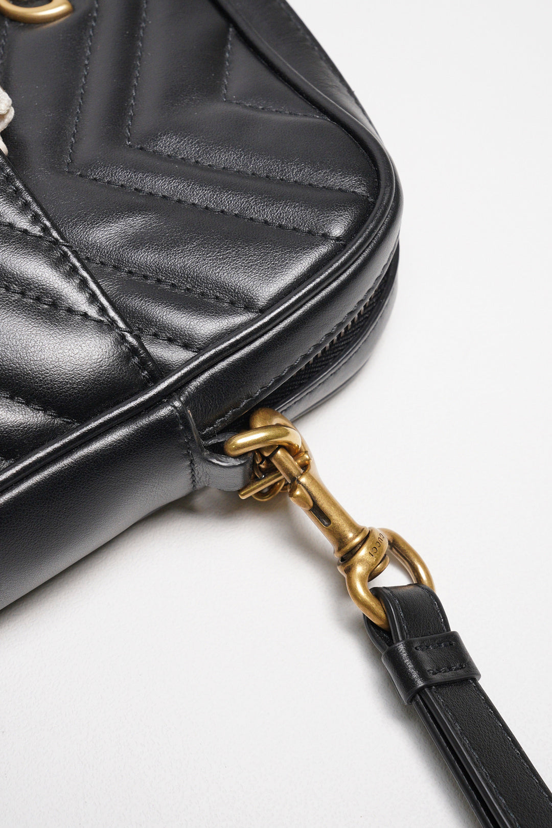 Gucci GG Marmont  皮革斜背包+手拿包+零錢包 一組3個