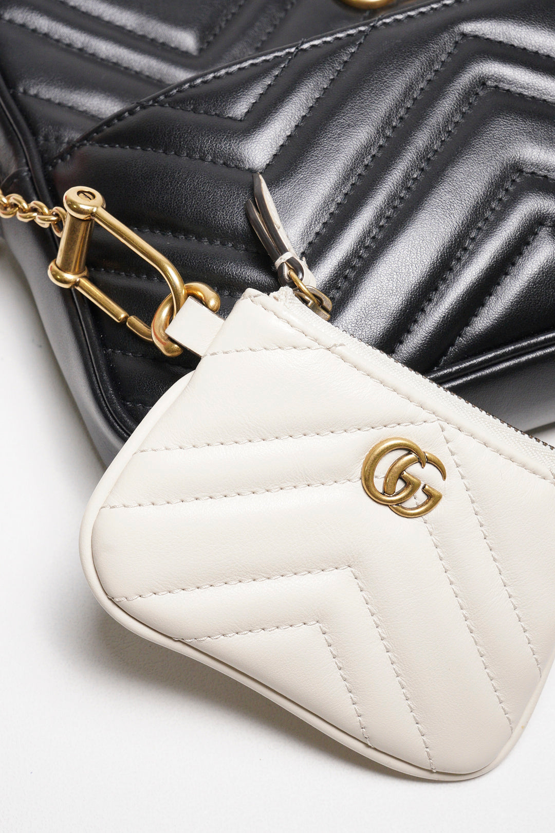 Gucci GG Marmont  皮革斜背包+手拿包+零錢包 一組3個