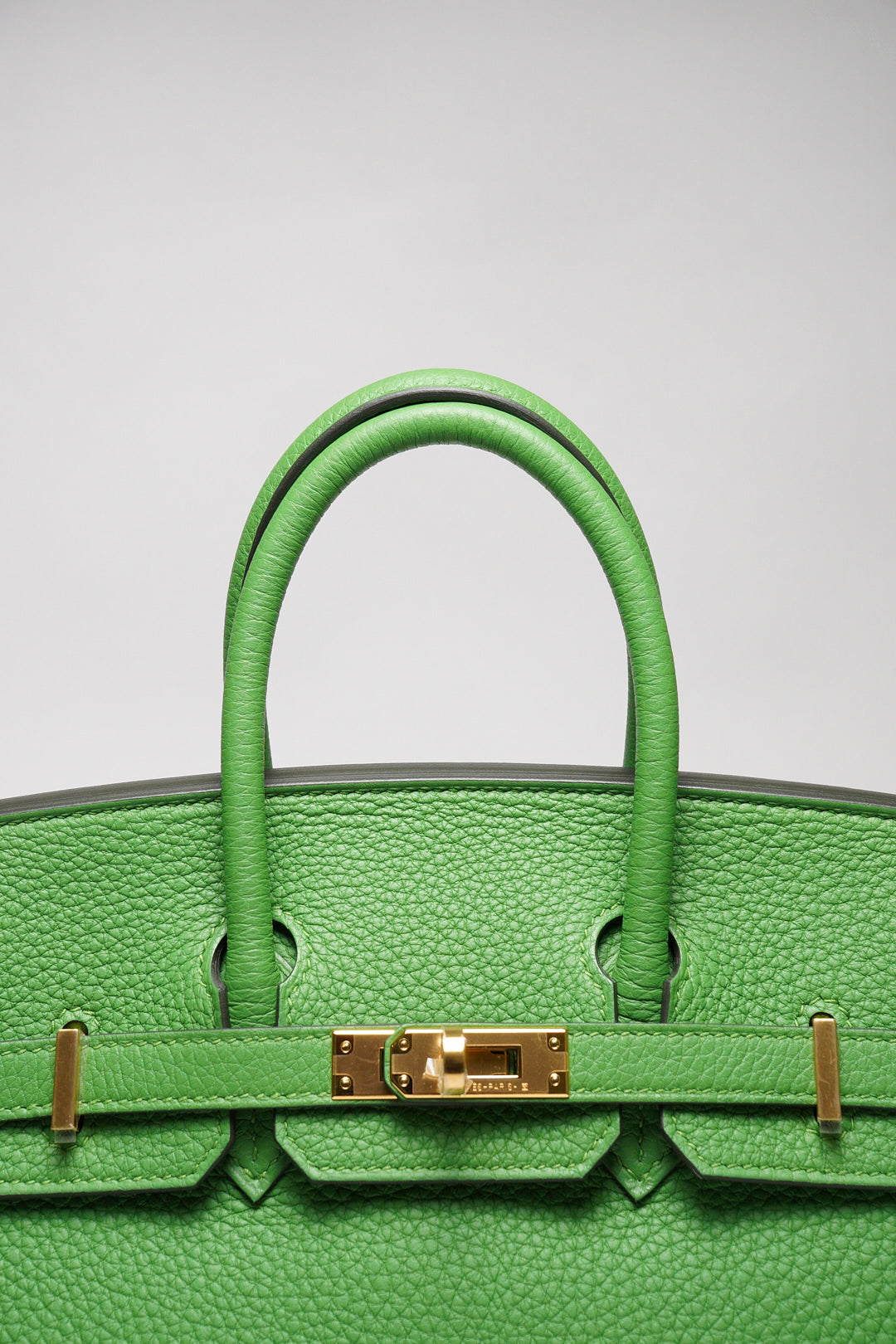 HERMES 愛馬仕 HERMÈS BAMBOU BIRKIN 25CM TOGO B刻 牛皮柏金包(1K 竹子綠/金釦)