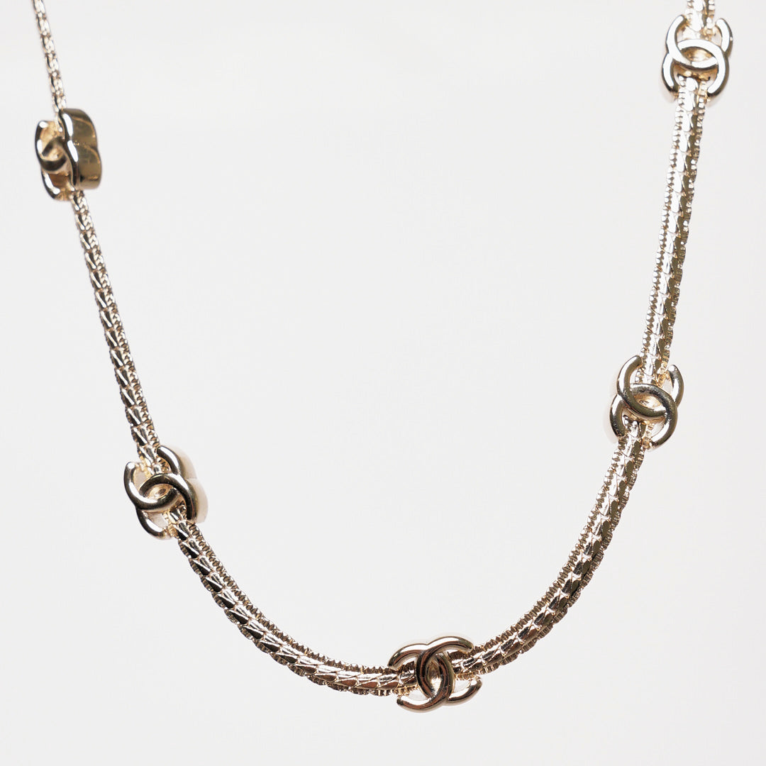 CHANEL Necklace 金色五顆