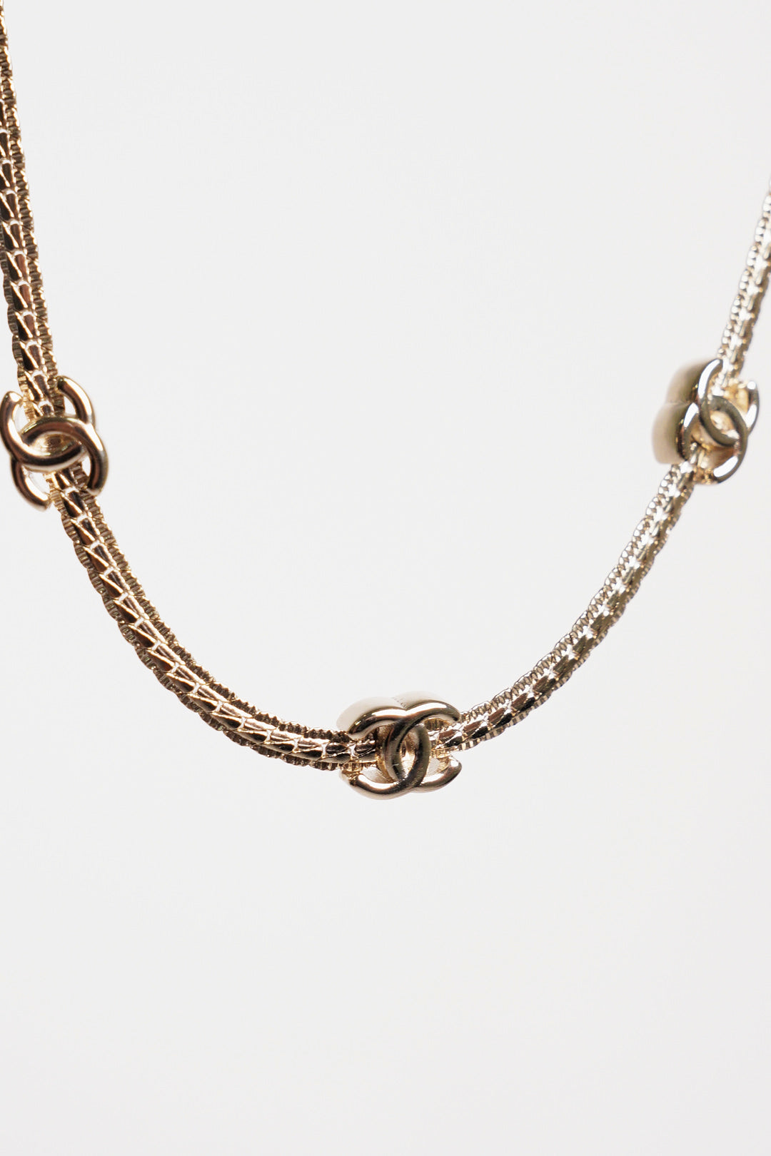 CHANEL Necklace 金色五顆
