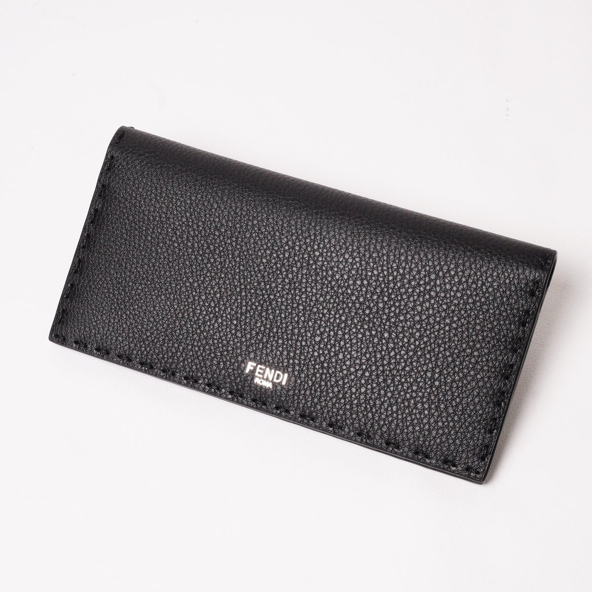 Fendi Selleria 荔枝紋小牛皮對開式長夾