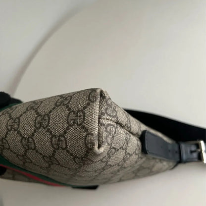 Gucci GG Supreme 老花郵差包男士款