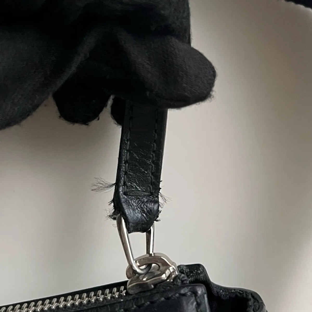 Gucci GG Supreme 老花郵差包男士款