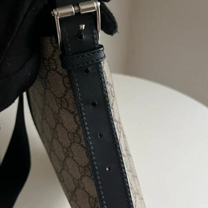 Gucci GG Supreme 老花郵差包男士款