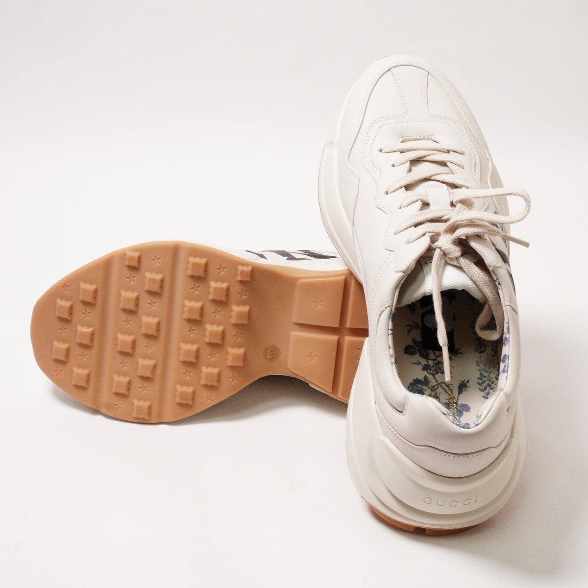 Gucci Rhyton NY Yankees 印花運動老爸鞋 米白色
