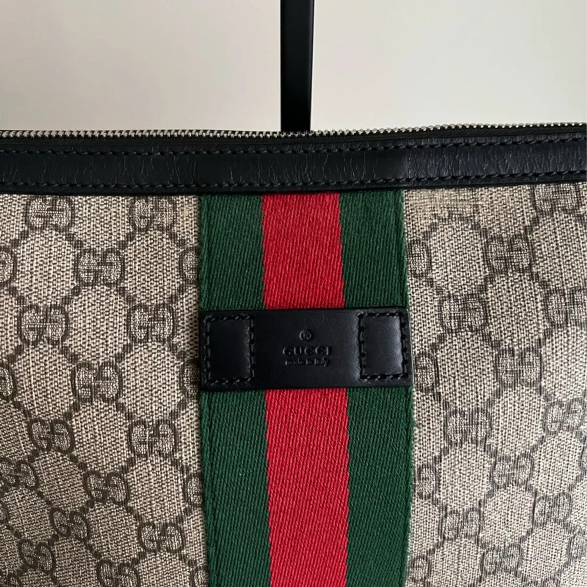 Gucci GG Supreme 老花郵差包男士款