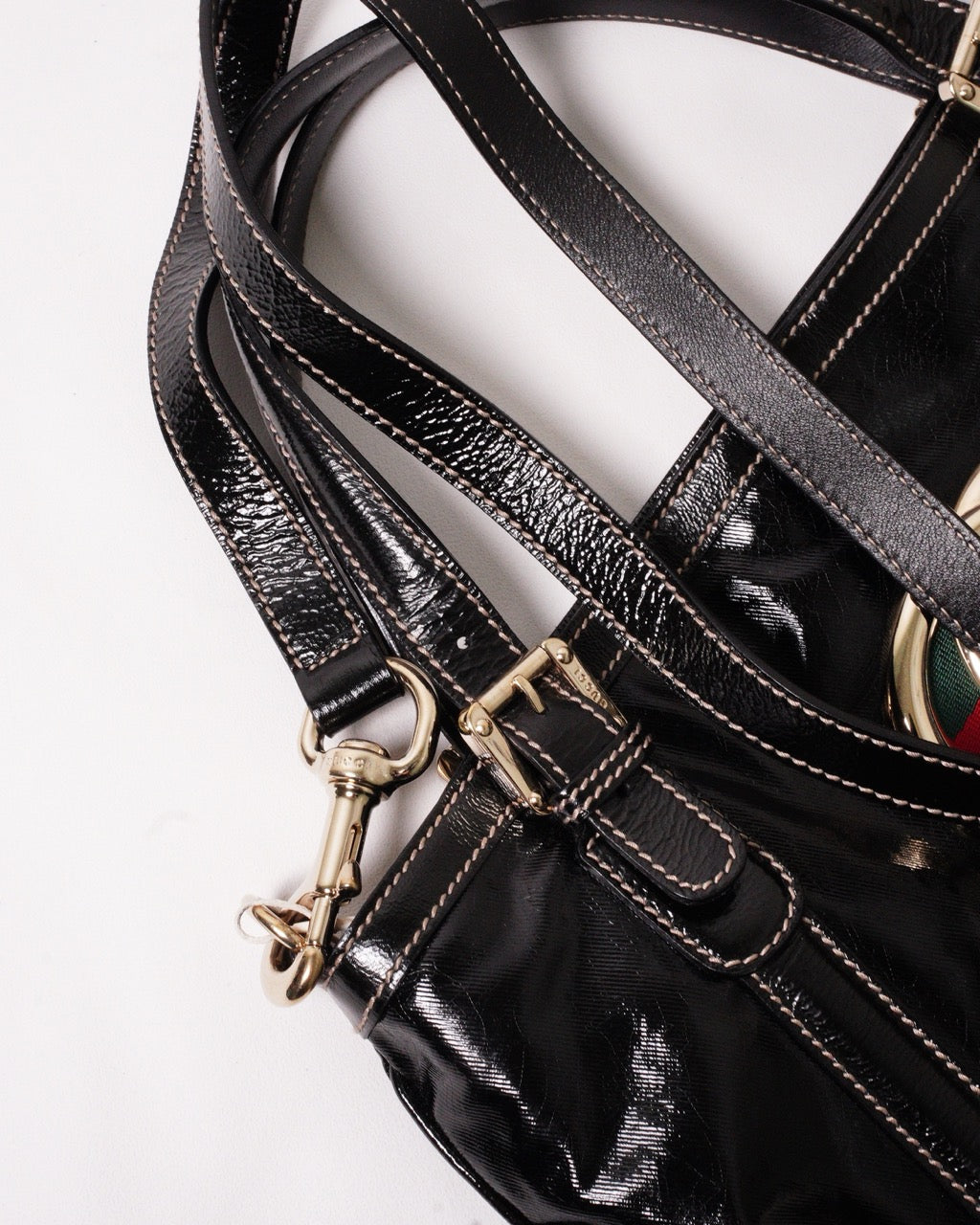 Gucci Britt Dialux 黑色漆皮雙G大Logo肩背包