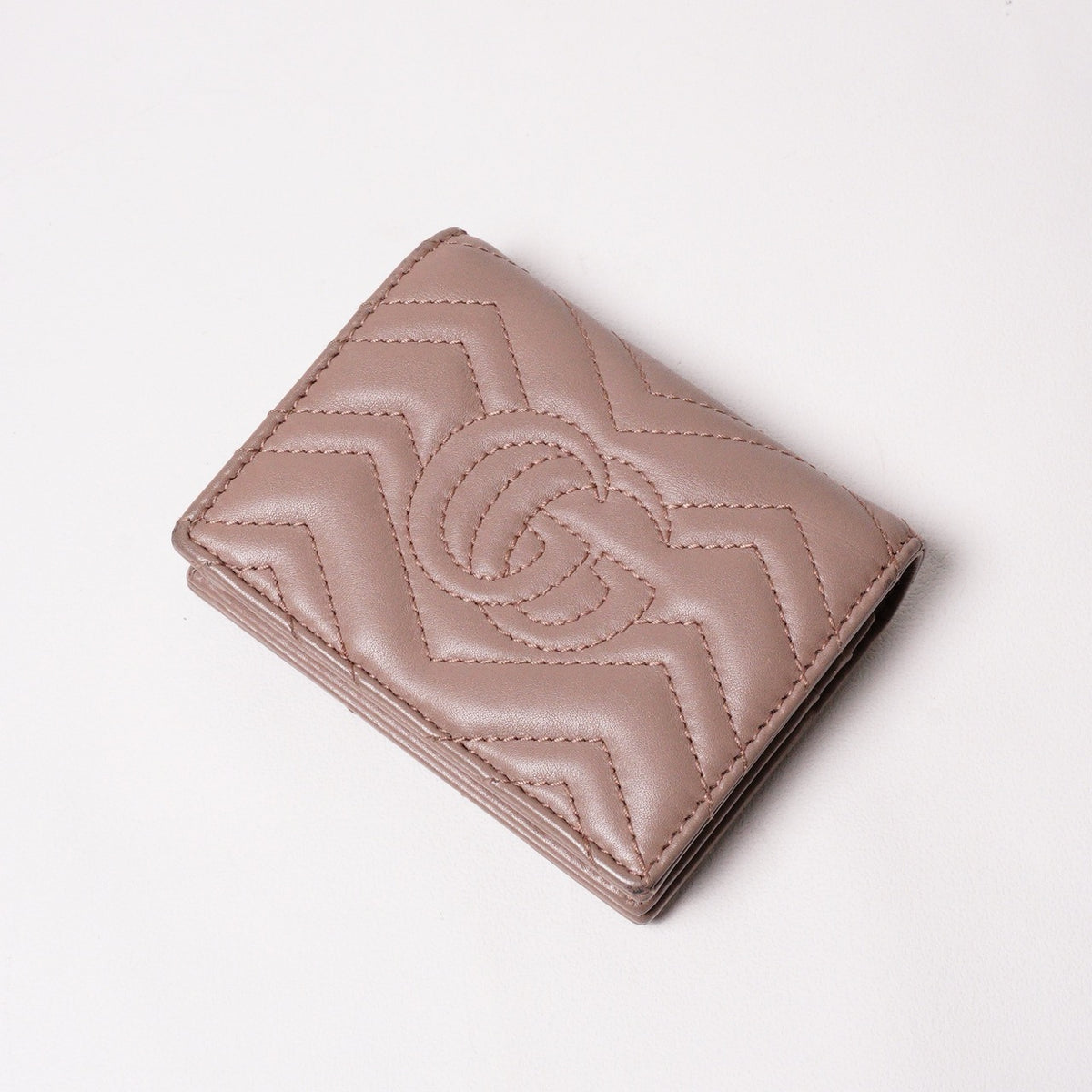 Gucci GG Marmont 裸粉色短夾
