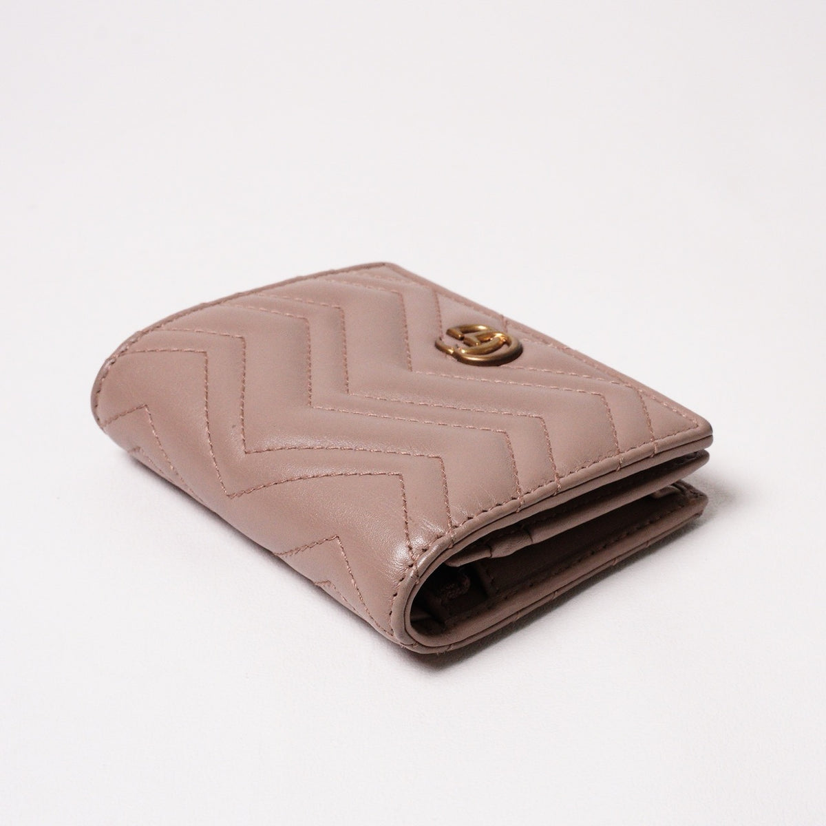 Gucci GG Marmont 裸粉色短夾