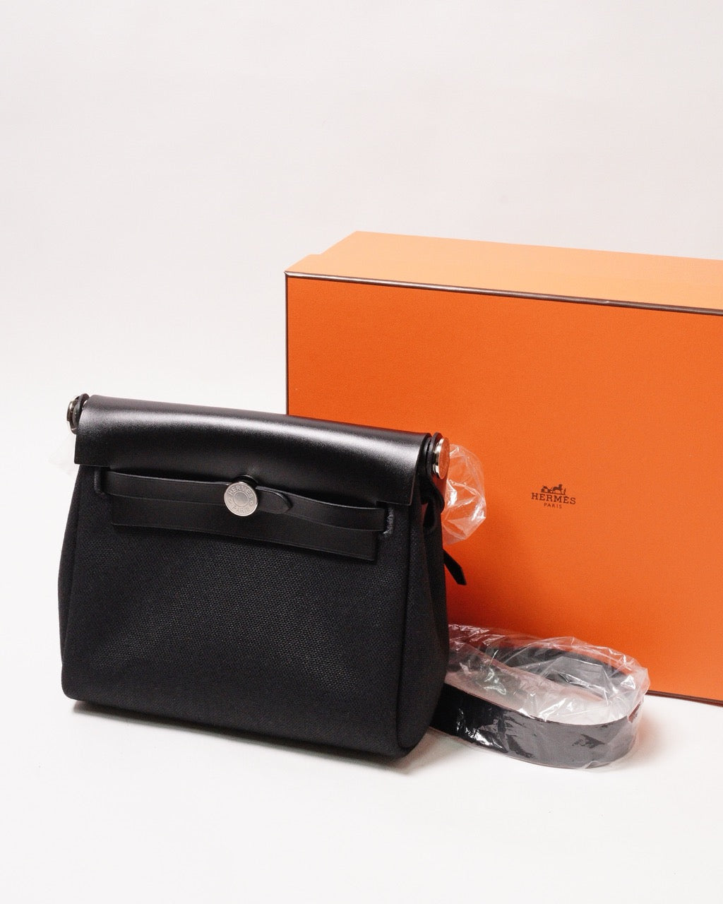 Hermès Mini Herbag Zip 20肩背包 黑色-Y刻