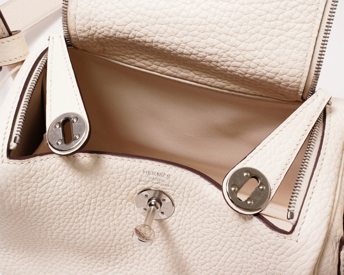 Hermès Mini Lindy 奶油白銀扣手提肩背包-Z刻