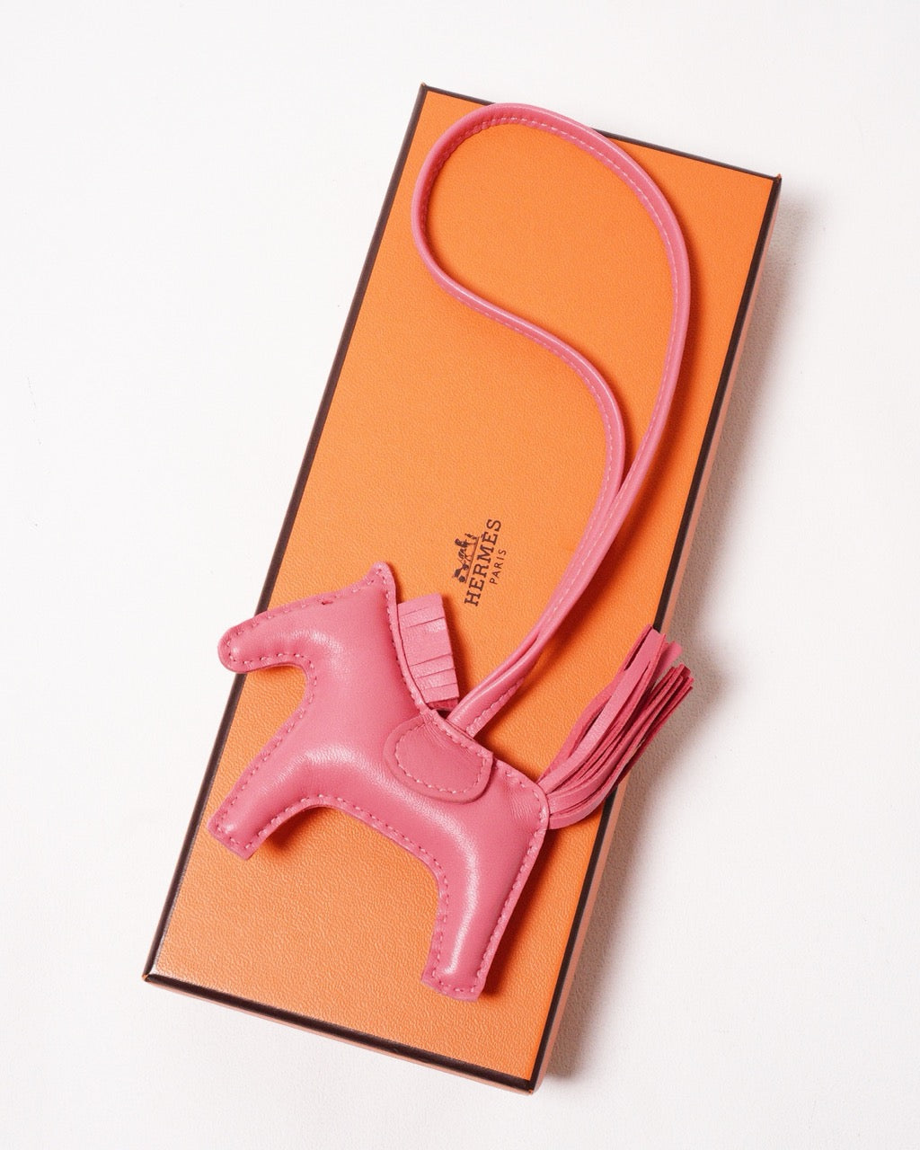 Hermès  Agneau milo羊皮 Rodeo PM 飛馬吊飾 粉紅色 Y刻