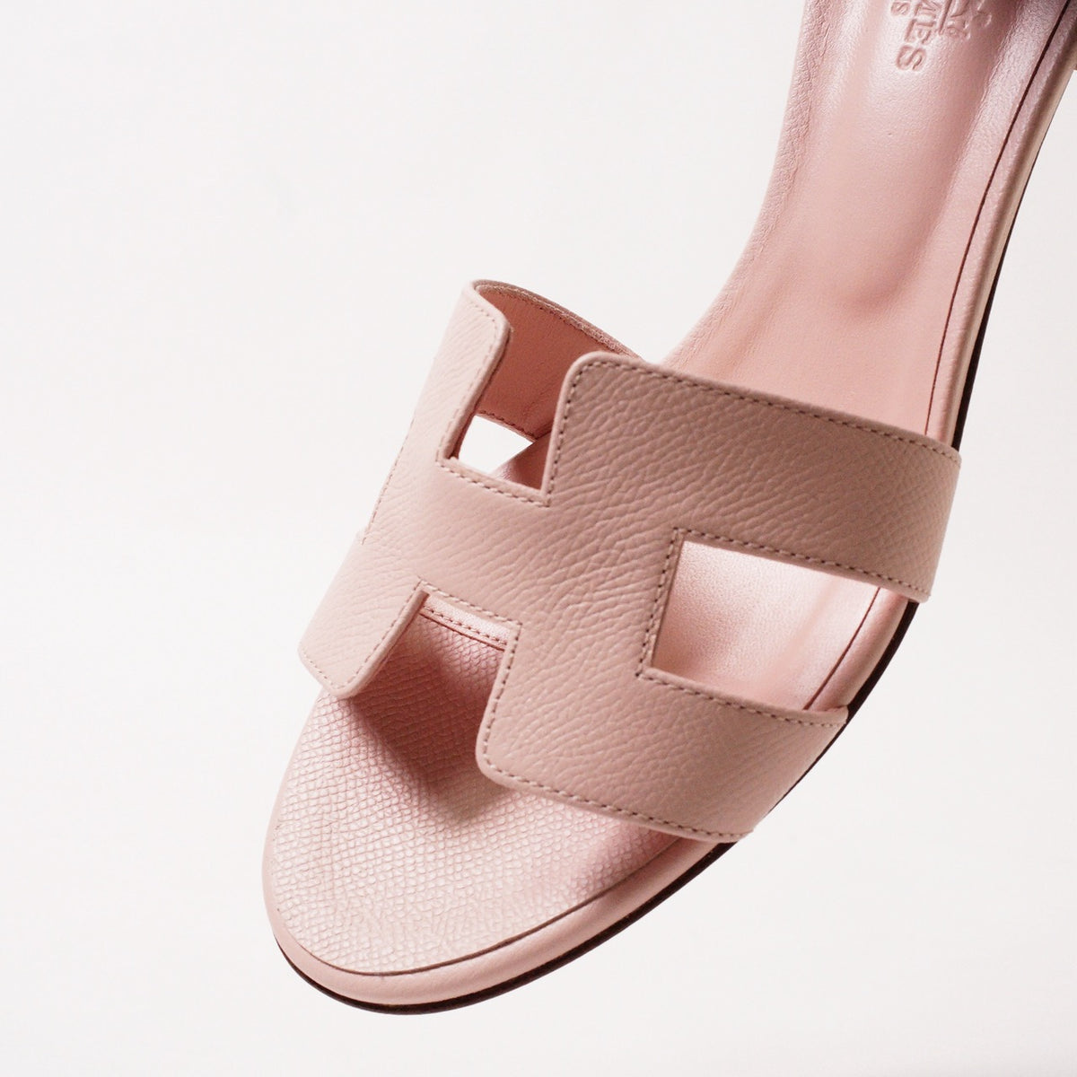 Hermès Oasis 櫻花粉色涼鞋 EUR38.5