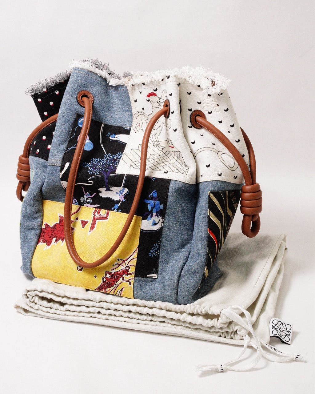 LOEWE X Paula's Ibiza 多色拼布手提包