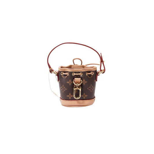 Louis Vuitton 經典 Micro Noé 皮革迷你水桶包吊飾