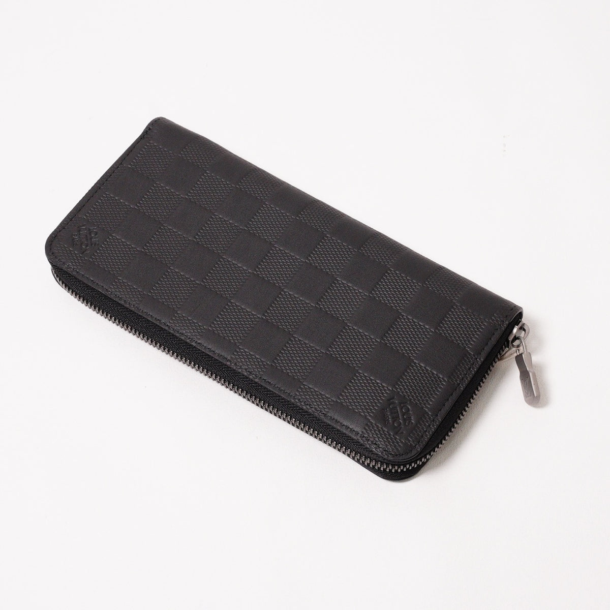 Louis Vuitton N63548 黑壓紋棋盤格拉鏈長夾