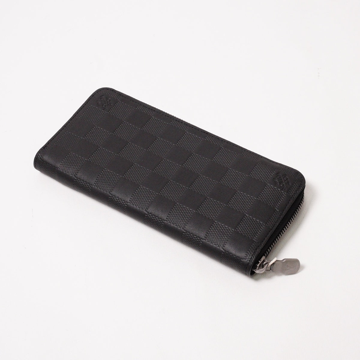 Louis Vuitton N63548 黑壓紋棋盤格拉鏈長夾
