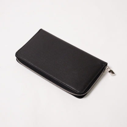 Louis Vuitton Taiga 黑色拉鍊長夾