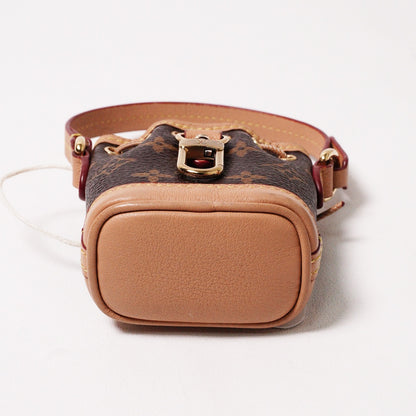 Louis Vuitton 經典 Micro Noé 皮革迷你水桶包吊飾