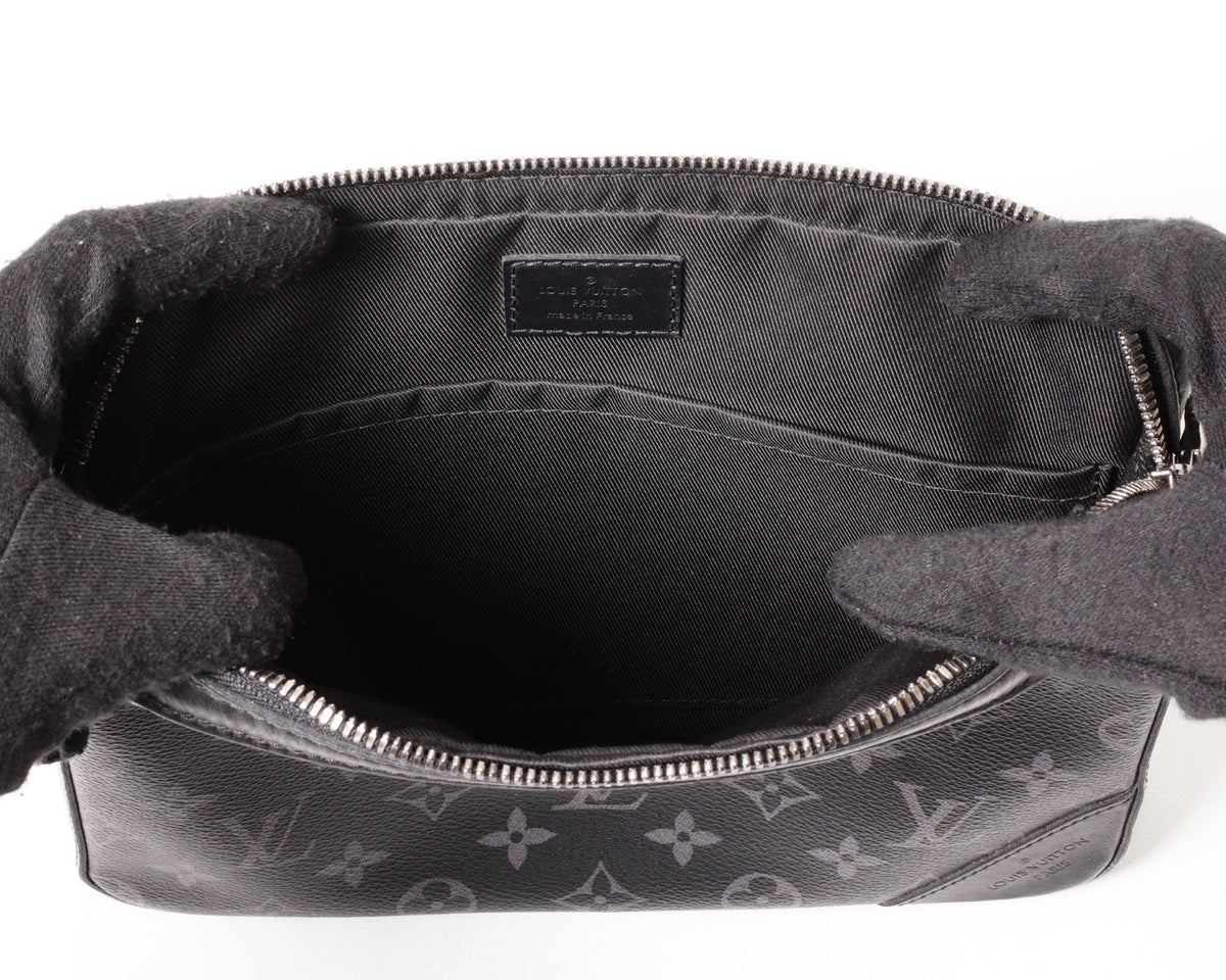 LOUIS VUITTON Trio 三合一郵差包
