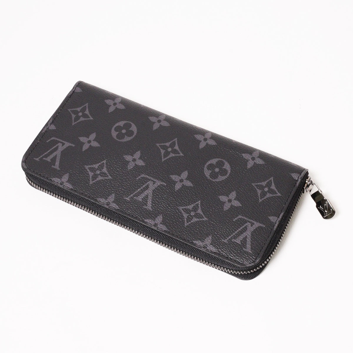 LOUIS VUITTON Monogram Eclipse Zippy 長夾
