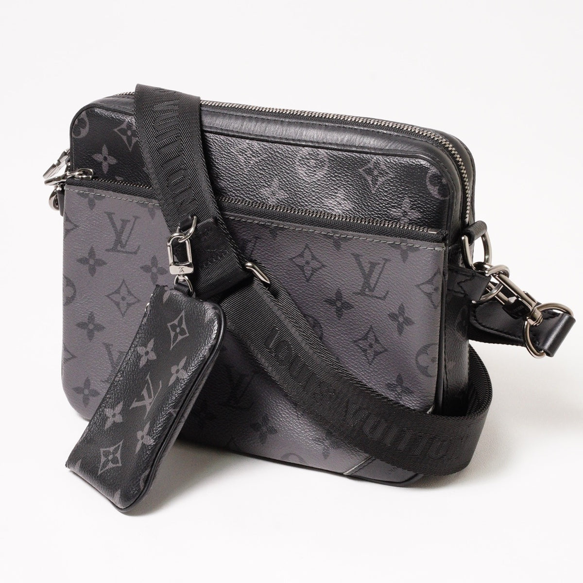 LOUIS VUITTON Trio 三合一郵差包