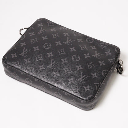 LOUIS VUITTON Trio 三合一郵差包
