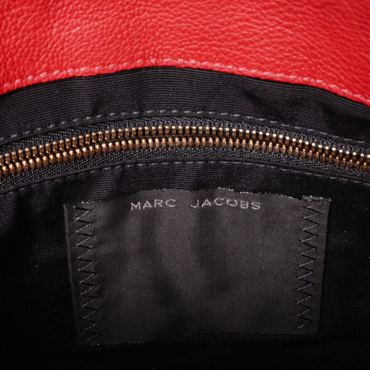 Marc Jacobs Quilted Eyelets Small Nomad Hobo 紅色手袋
