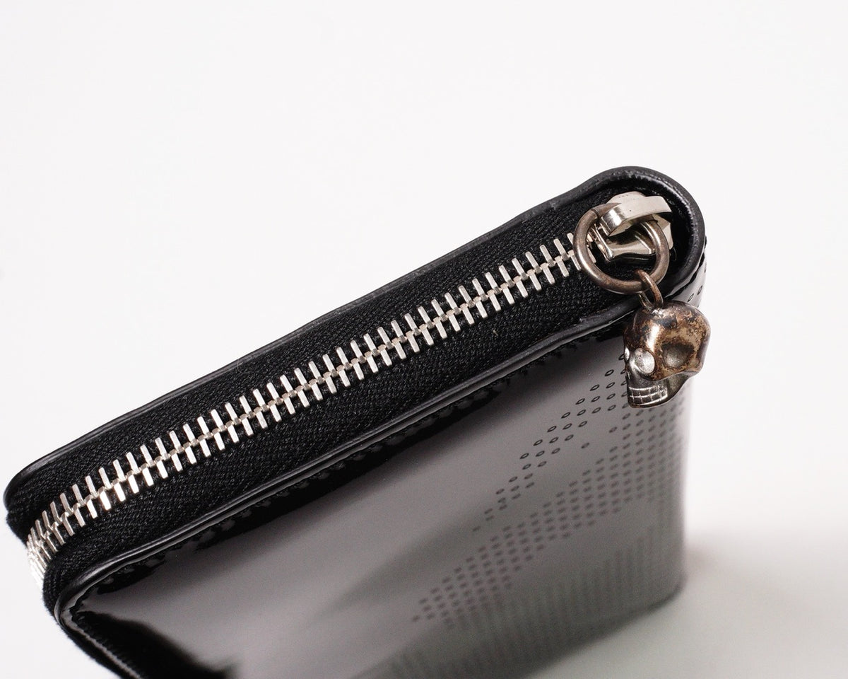 Alexander McQueen Black Patent LeatherZip 長夾錢包