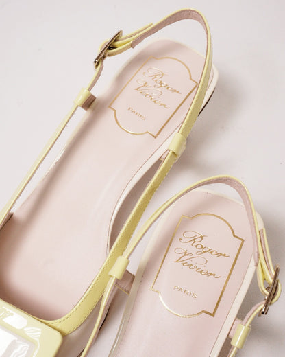 Roger Vivier 漆皮方框吊帶低跟涼鞋 奶油粉