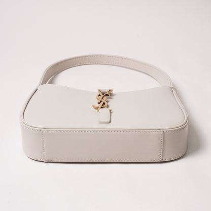YSL Le 5 A 7 白色滑面皮革流浪包